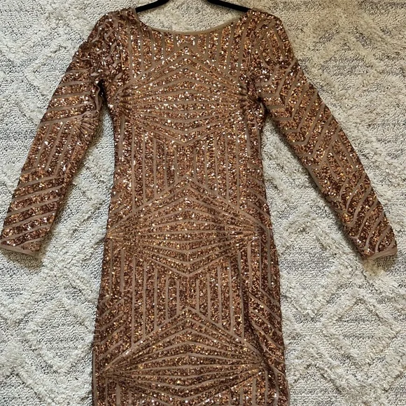 bcbg rose gold dress BCBG Max Azria Metallic gold bodycon mini dress,